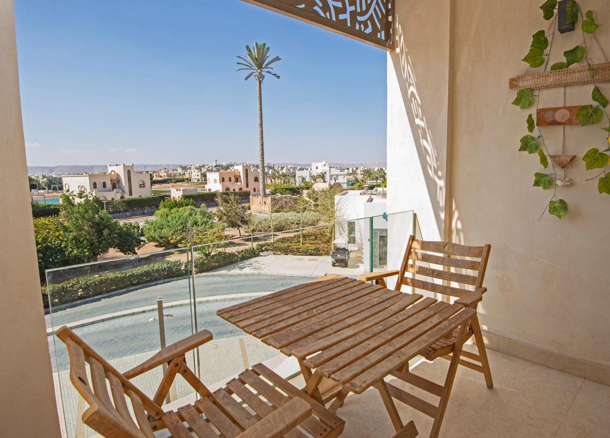 Ollystays Mangroovy 1 Bedroom Beach And Pool Free Access Hurghada Eksteriør billede